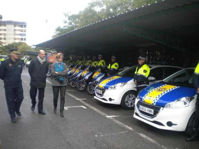 Nuevos vehículos patrulla adquiridos por el Ayuntamiento de Alicante