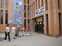 El 24% de los profesores de escuelas públicas secundan el paro, según Govern