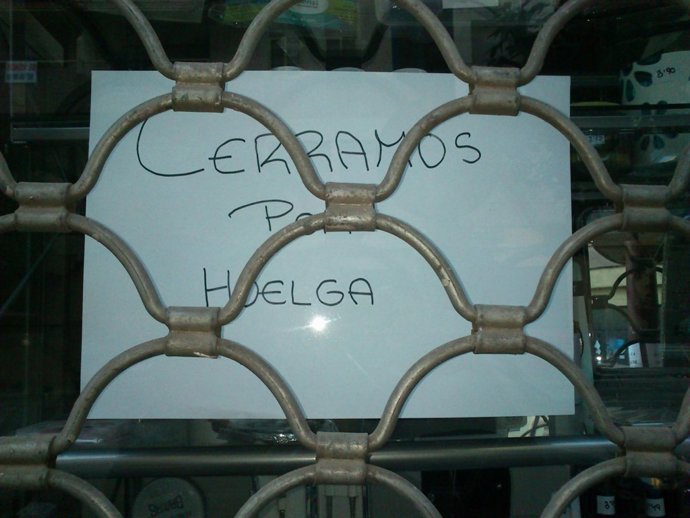 Comercio cerrado por huelga general del 14 de noviembre