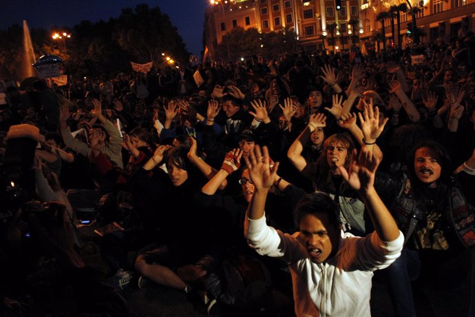 Concentración en la plaza de Neptuno del movimiento 25S