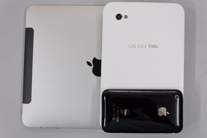 Samsung Galaxy Tab 7, iPad y iPhone de Apple