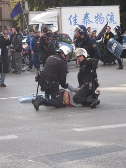 Uno de los arrestados en la manifestación de Palma