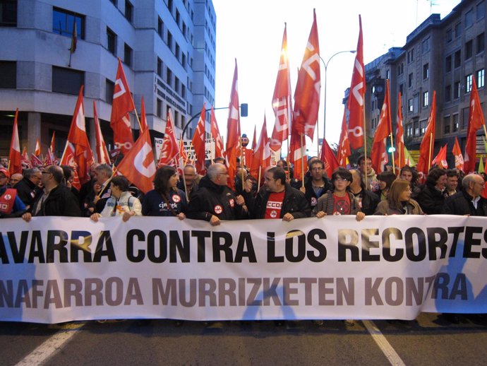 Manifestación en Pamplona durante la huelga general del 14N.