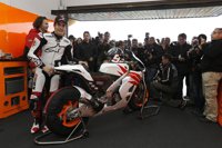 Motociclismo.- Márquez (Honda): "Ha sido difícil sentir la potencia de la moto, pero al mismo tiempo bonito"