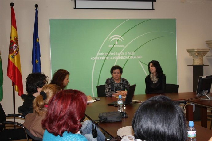 La agencia pública de empleo de Rumanía visita el IAM