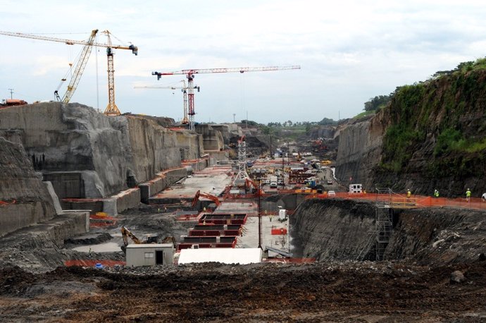 Imagen De Las Obras De Ampliación Del Canal De Panamá