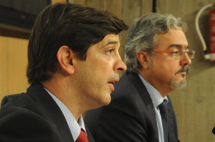 González Ortiz y Martín Marrero, en rueda de prensa