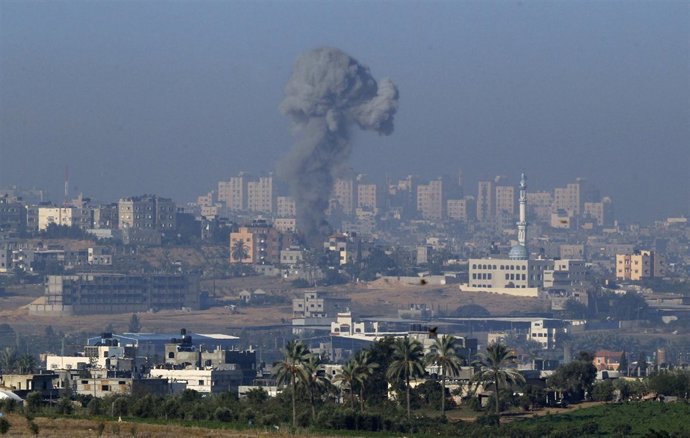 Ataque aéreo israelí sobre Gaza