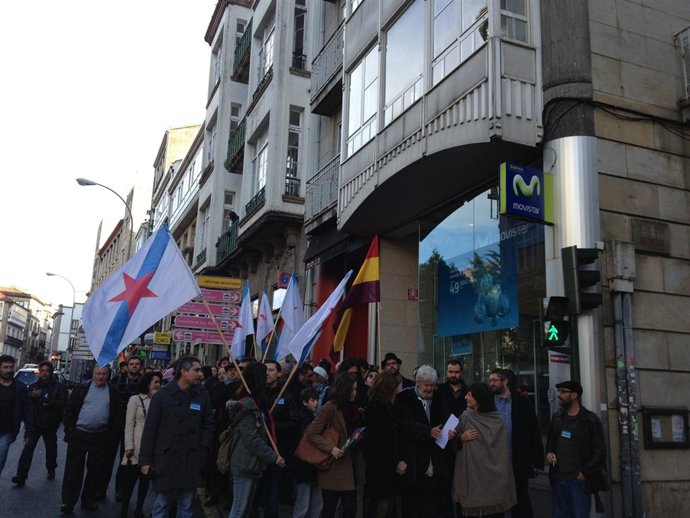 Diputados de AGE van al Parlamento de Galicia