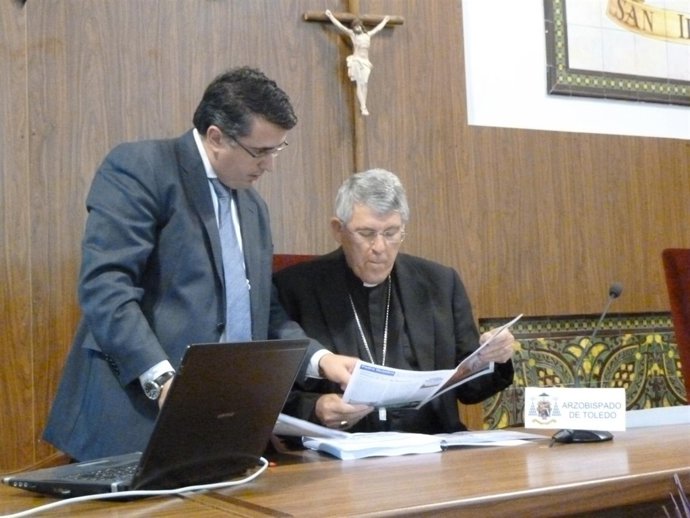 Arzobispo de Toledo y ecónomo diocesano, Anastasio Gómez,