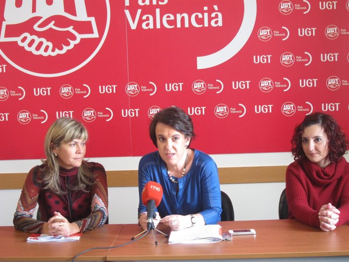 La Secretaria De Igualdad Del PSOE En Rueda De Prensa En Castellón