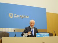 Suárez cree que Belloch no propone un plan contra la exclusión social "sino contra la exclusión del PP"