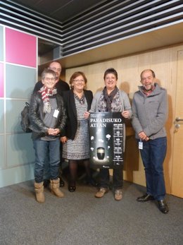 Presentación de la obra teatral 'Paradisuko atean'. 