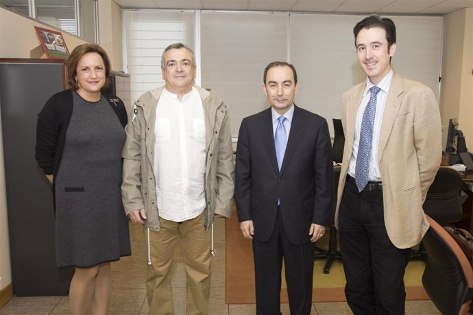 Serna se reúne con Basterra 