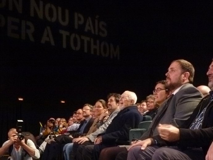 P.Urizar (EA), J.Carbonell, M.Rovira y O.Junqueras (ERC)