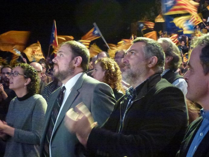 M.Rovira, O.Junqueras, J.Puigcercós, A.Bosch (ERC)