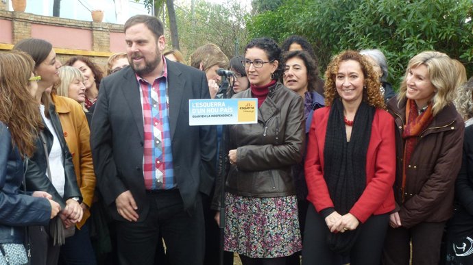 E.Piquer, P.Gomà, O.Junqueras, A.Simó, M.Rovira, E.Capella, R.M.Amorós (ERC)