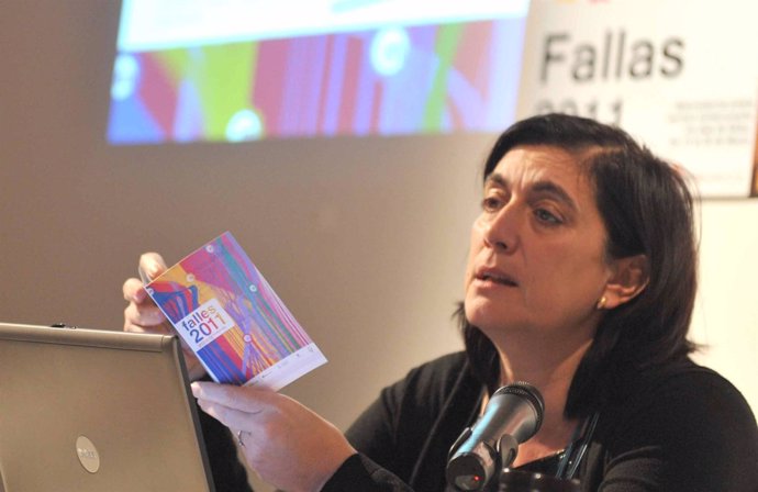 Marisa Gracia en la presentación de los servicios especiales de Fallas