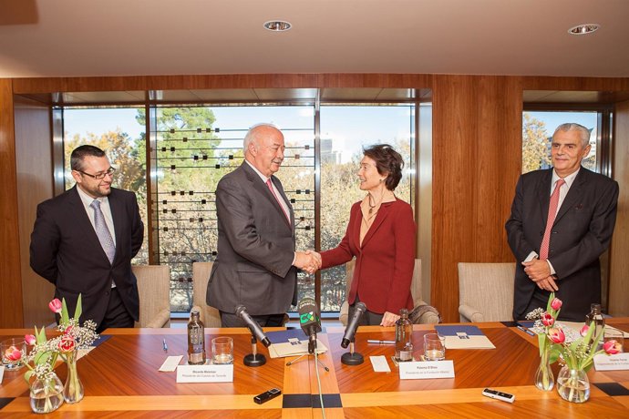 Firma de convenio entre el Cabildo de Tenerife y la Fundación Albéniz