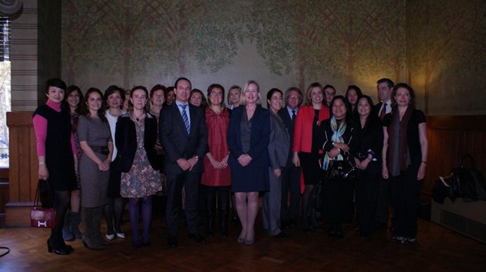 Convenio entre Casa Asia y ONU Mujeres