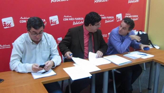 Centella, Valderas y Castro, hoy en rueda de prensa