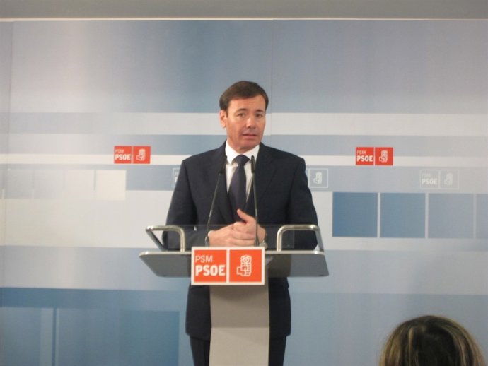 Tomás Gómez en rueda de prensa en Callao