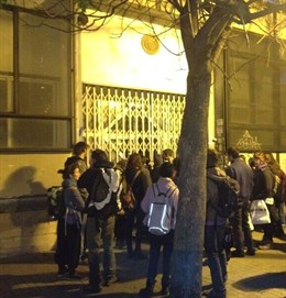 Fachada De La Antigua Escuela Ocupada