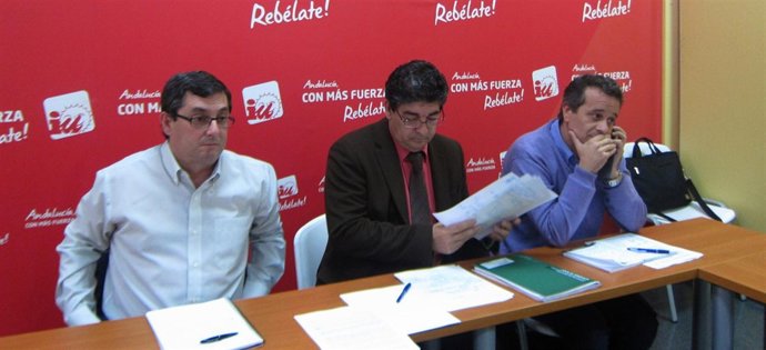Centella, Valderas y Castro, hoy en rueda de prensa