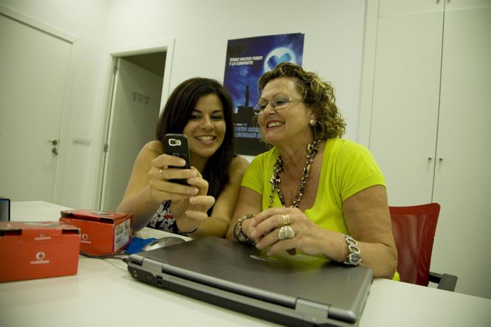 Programa Andalucía Compromiso Digital.