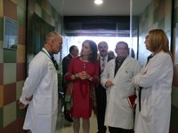 Montero pide a los residentes que "impere el diálogo" y que "depongan su actitud" pues "no lleva a ningún puerto"