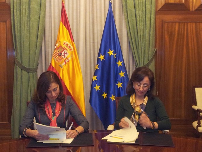Liana Ardiles y Belén Fernández