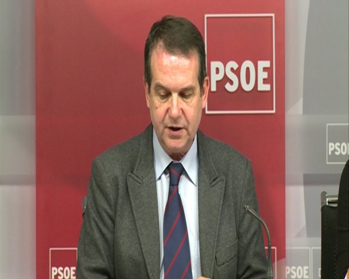 PSOE moviliza a sus alcaldes para frenar desahucios 
