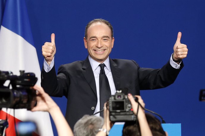 Jean-François Copé gana las primarias del UMP
