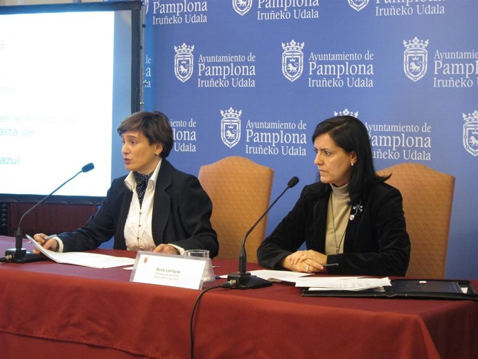 Ana Elizalde y Nuria Larráyoz.