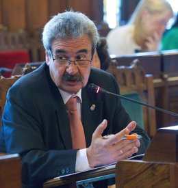 Graciano Torre, comparece en la comisión de Economía y Empleo