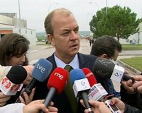 Monago asevera que "son buenos" los procesos de fusión en el sector cooperativo