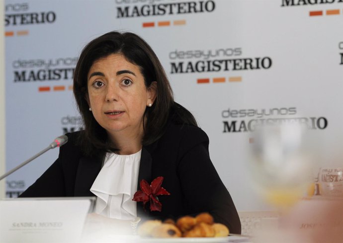 Sandra Moneo En El Desayuno Magisterio