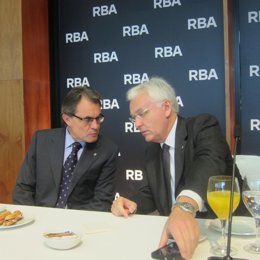 El presidente de la Generalitat, Artur Mas, y el conseller Ferran Mascarell