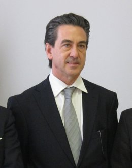 El delegado general de la Caixa en Murcia y Alicante, Víctor Guardiola