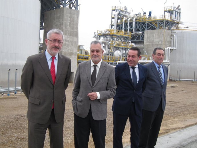 Griñán, en la inauguración de la planta termosolar más grande