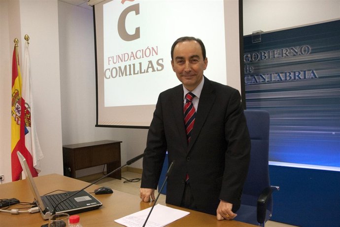 Miguel Ángel Serna, consejero de Educación, Cultura y Deporte 