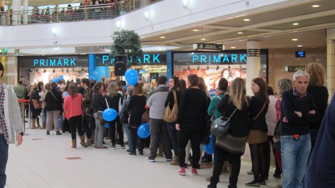 Colas para entrar a Primark