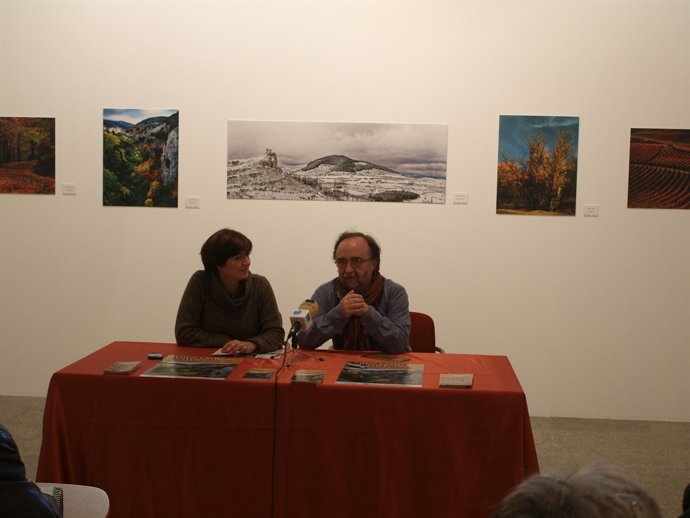 Montes, en un momento de la inauguración de la muestra