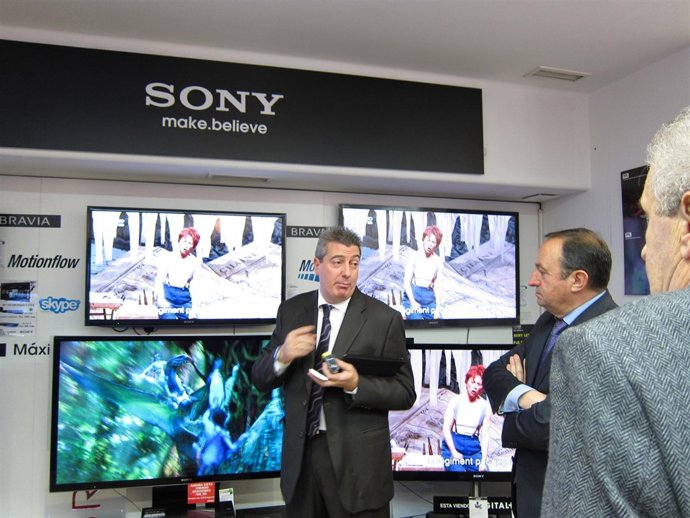 Pedro Sanz en el Salón de Osaba