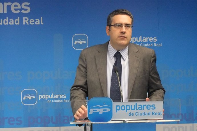 Rodríguez en rueda de prensa