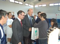 Del Bosque: "Seguramente Benítez pueda ayudar a Torres, nadie le conoce mejor"