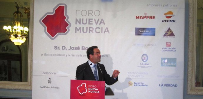 El ex presidente del Congreso de los Diputados, José Bono, en Murcia