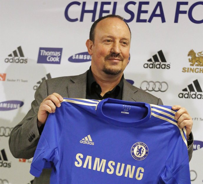 El nuevo técnico del Chelsea, el español Rafael Benítez