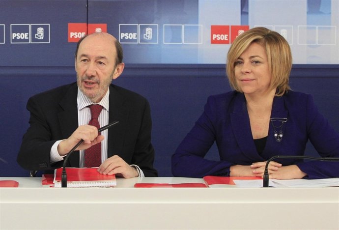Pérez Rubalcaba Y Elena Valenciano