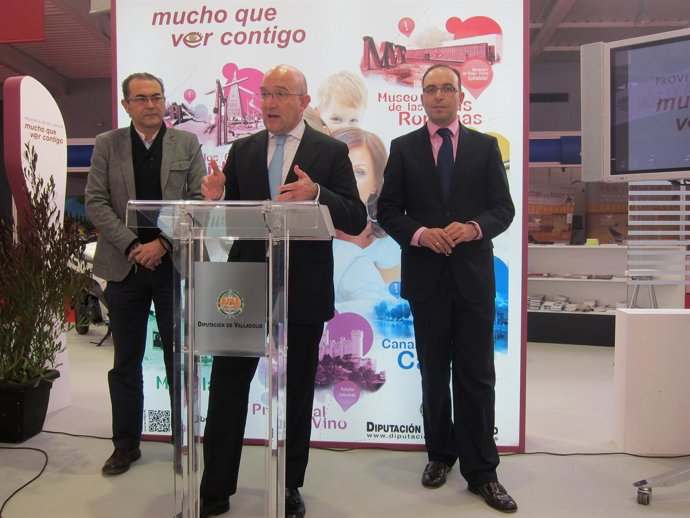 Jesús Julio Carnero presenta el nuevo portal web de turismo de la Diputación